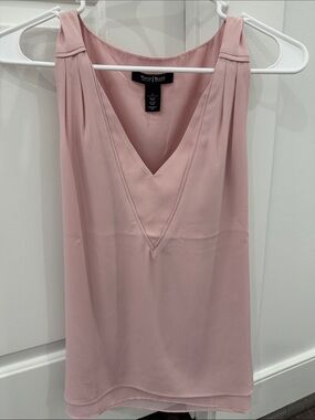 White House Black Market Blush Pink V-Neck Sleeveless Top